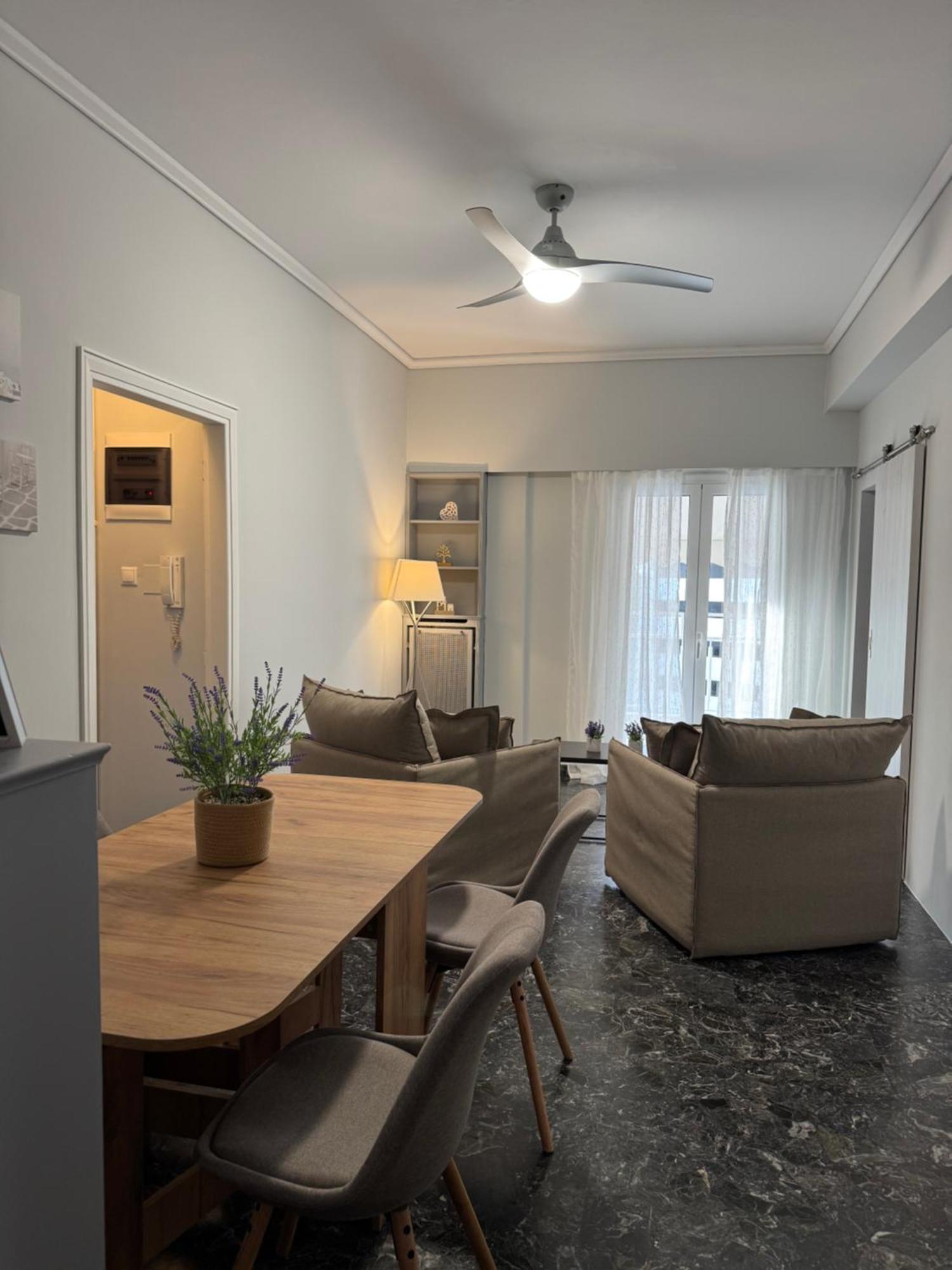 Living Near Acropolis By Sylvia Staikou 2Nd & 3D Floor Apartman Athén Kültér fotó