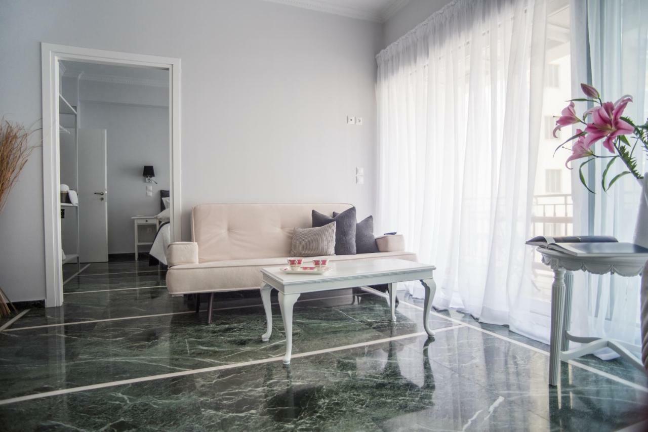 Living Near Acropolis By Sylvia Staikou 2Nd & 3D Floor Apartman Athén Kültér fotó