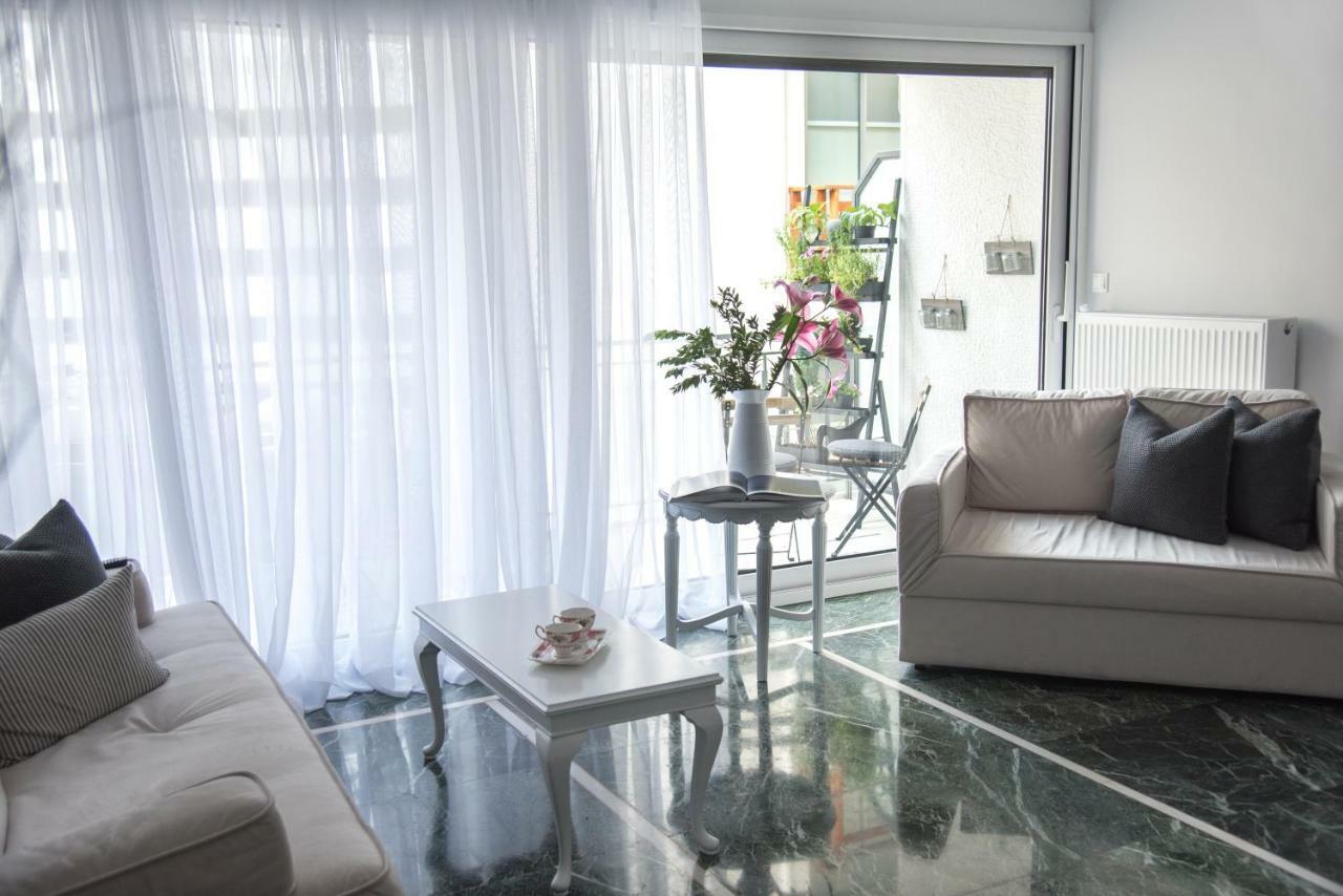 Living Near Acropolis By Sylvia Staikou 2Nd & 3D Floor Apartman Athén Kültér fotó